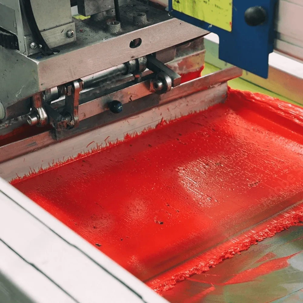 Silk screen printed batch of garments